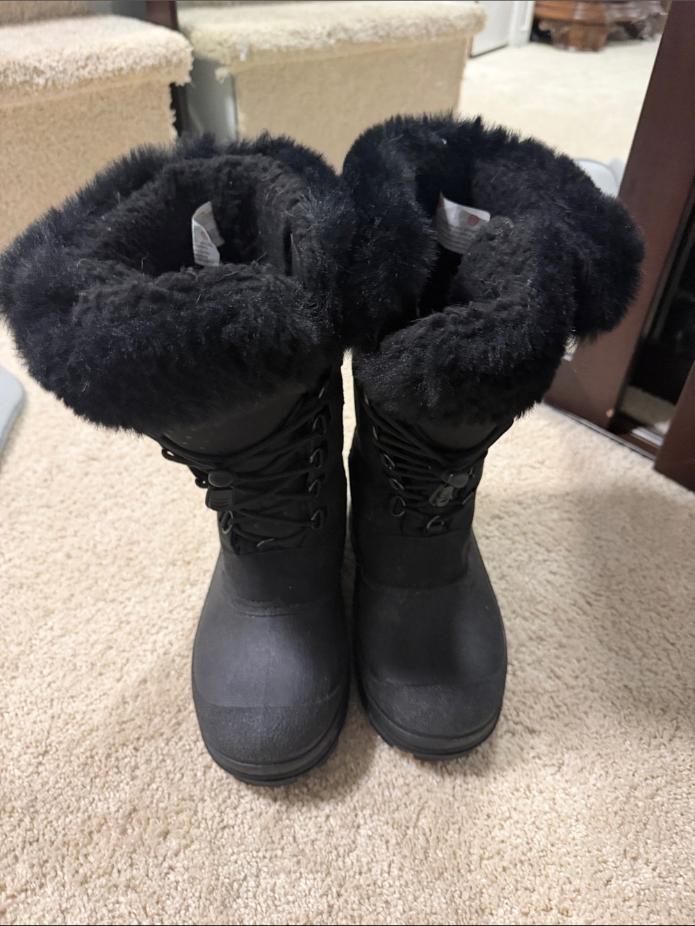 Women's Black Fur-Trim Waterproof Winter Boots - Arctic Tracks